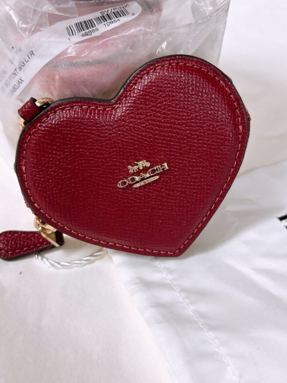 NWT Coach CP368 Heart Bag Charm IN Gold/Dark Ruby